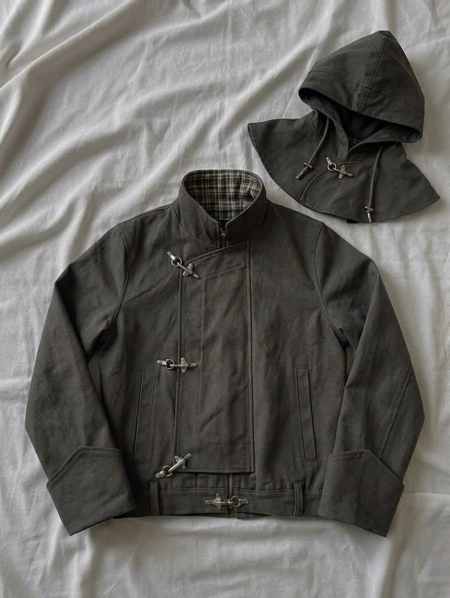 NOIR TOGGLE HOODED JACKET